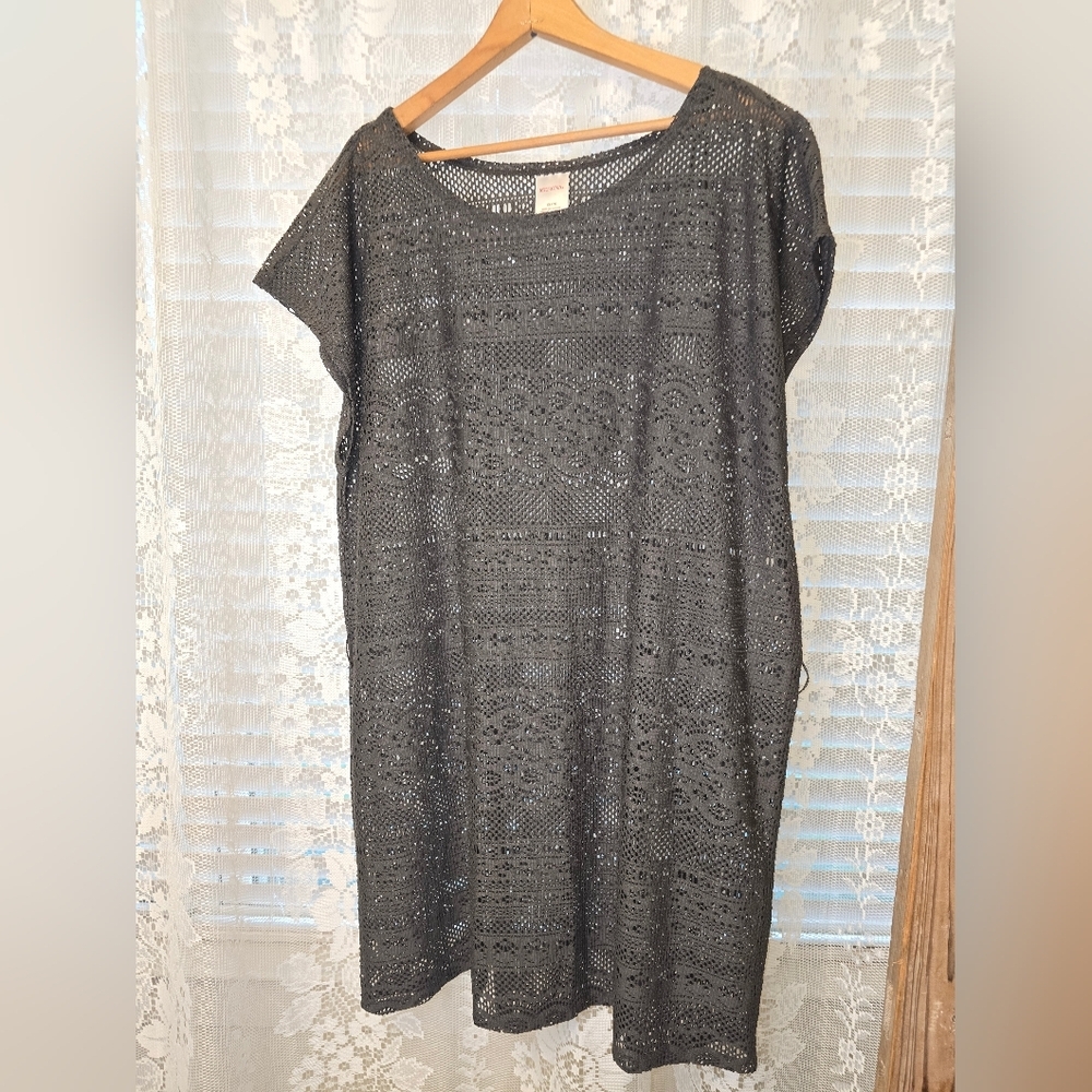 Merona. Womans XL, Mesh Swim Suit Coverup, Gray, Short Sleeve